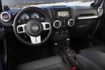 Jeep Wrangler Unlimited Arctic 2012 года